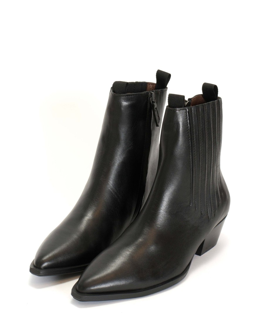 Anonymous Copenhagen Hachi | Boots