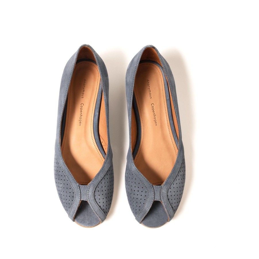 Anonymous Copenhagen Tiffy | Flats