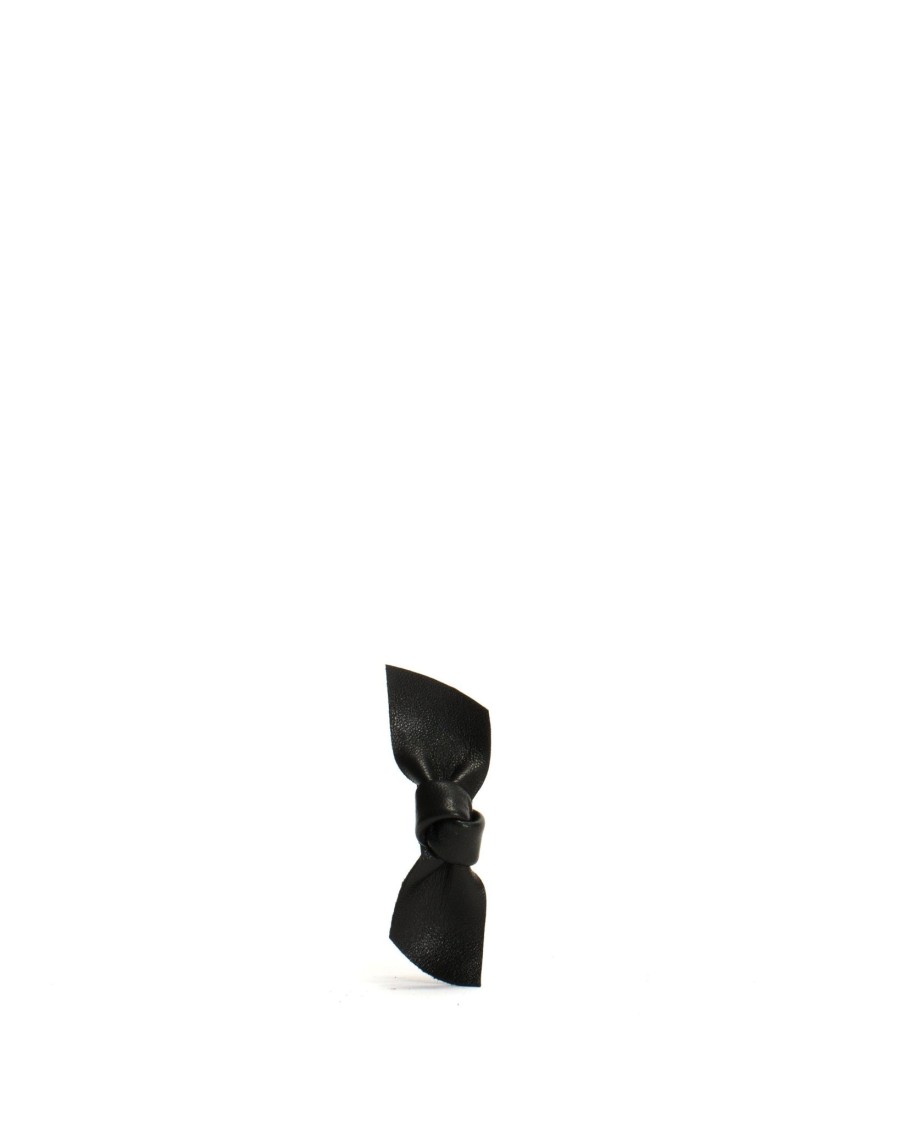 Anonymous Copenhagen Nabie Hair Clip Petite Bow | Small Leather Goods