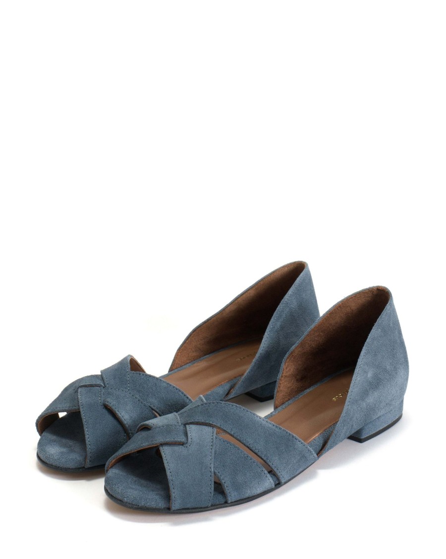 Anonymous Copenhagen Sanni 20 | Flats