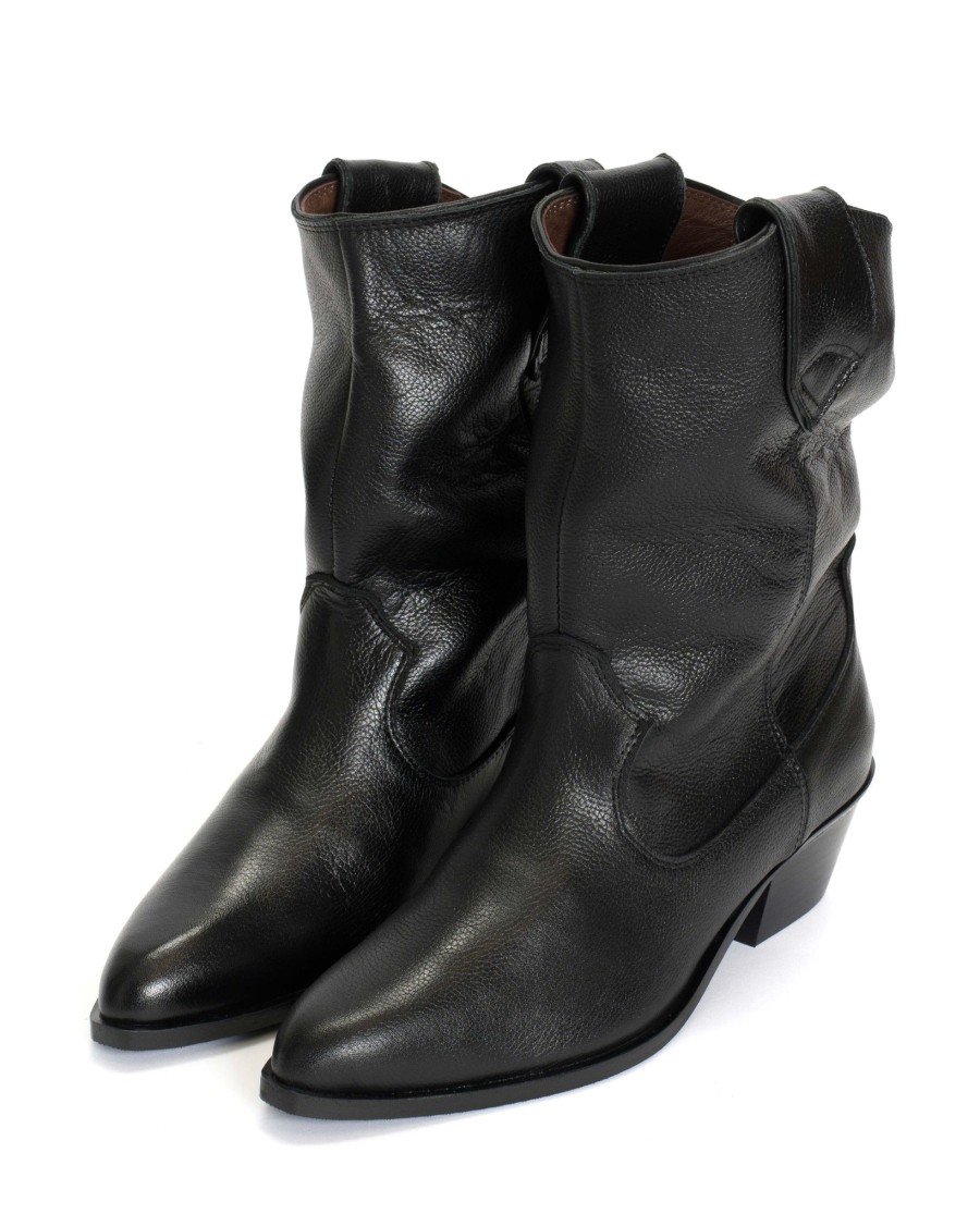 Anonymous Copenhagen Saseline 35 | Boots