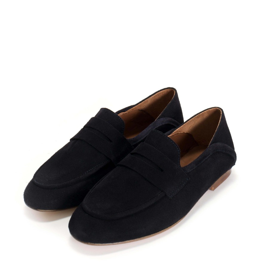 Anonymous Copenhagen Lindsay | Flats