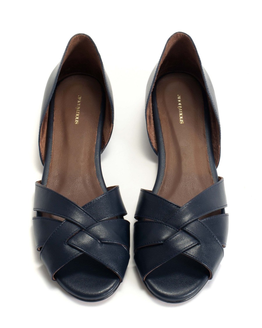 Anonymous Copenhagen Sanni 20 | Flats