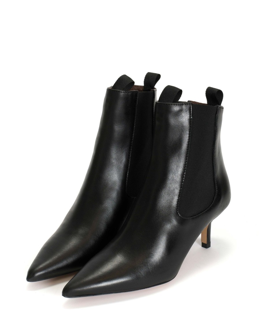 Anonymous Copenhagen Navia 55 Pin | Boots